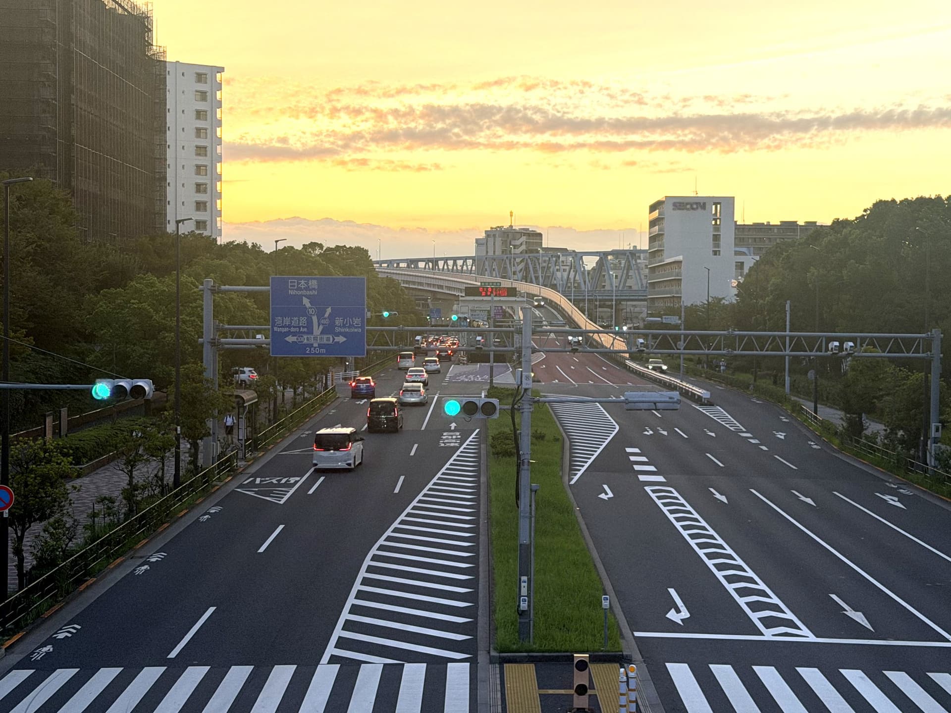 A Tokyo expressway at sunset